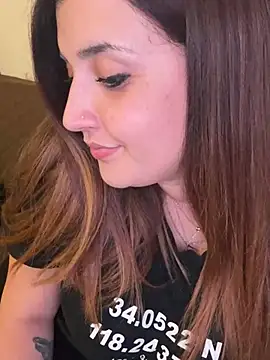 Snapshot of Novababy18 chatting on January 26, 2025, 1:20 am Novababy18 online show from January 26, 2025, 1:20 am