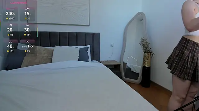 SimonaGerry online show from April 1, 2026, 4:58 am