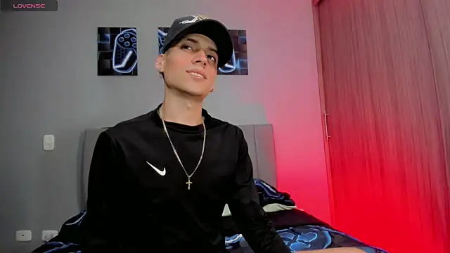 jake and joaquin online show from September 17, 2025, 3:08 am