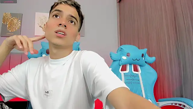 jake and joaquin online show from February 25, 2025, 8:53 pm