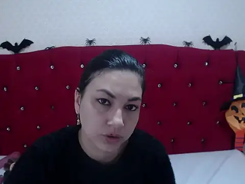 AdaFawxx online show from October 24, 2025, 3:05 am