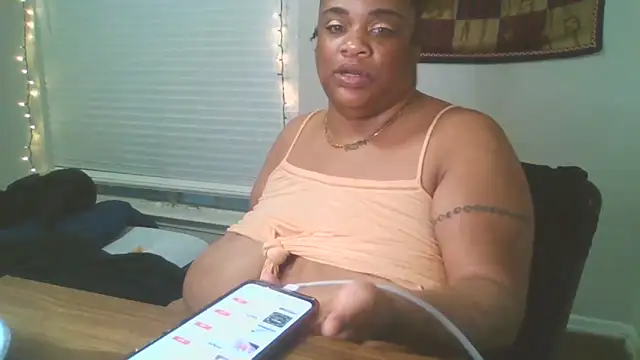 NaughtyHottieBBW online show from May 15, 2026, 10:52 pm