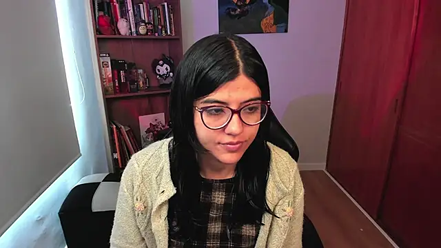 Snapshot of valerie__skyy chatting on July 1, 2026, 12:05 pm valerie skyy online show from July 1, 2026, 12:05 pm