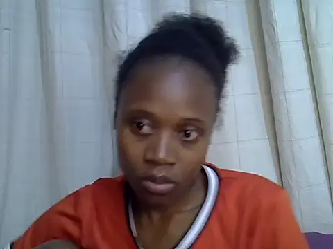 Tanaissa2 online show from September 20, 2025, 11:10 pm