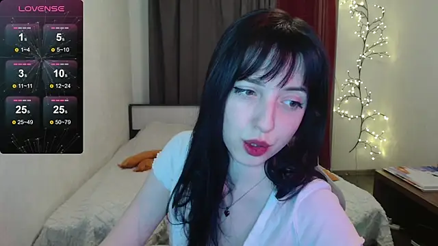 Snapshot of BlackyKitt chatting on November 25, 2025, 4:40 pm BlackyKitt online show from November 25, 2025, 4:40 pm