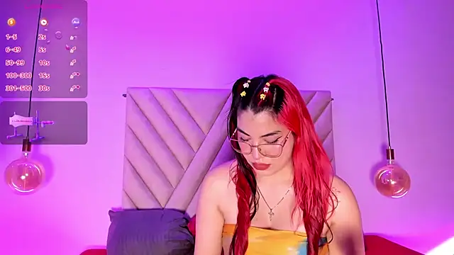 EmmaSwift  online show from February 11, 2026, 2:00 am