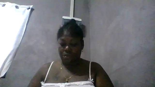 Snapshot of XgeileKutje chatting on November 4, 2025, 9:24 am XgeileKutje online show from November 4, 2025, 9:24 am