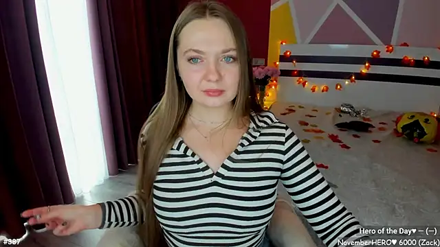 LizaGost online show from November 7, 2025, 12:31 pm