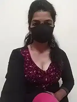 Snapshot of Shuttii_25 chatting on February 8, 2025, 4:36 am Shuttii 25 online show from February 8, 2025, 4:36 am