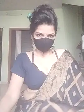 Snapshot of Shuttii_25 chatting on November 19, 2025, 5:29 am Shuttii 25 online show from November 19, 2025, 5:29 am