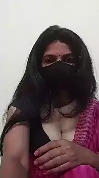 Snapshot of Shuttii_25 chatting on January 24, 2025, 4:48 am Shuttii 25 online show from January 24, 2025, 4:48 am