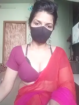 Snapshot of Shuttii_25 chatting on November 21, 2025, 6:23 am Shuttii 25 online show from November 21, 2025, 6:23 am