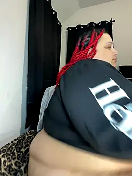 Snapshot of bbwredhead chatting on January 9, 2026, 3:46 am bbwredhead online show from January 9, 2026, 3:46 am