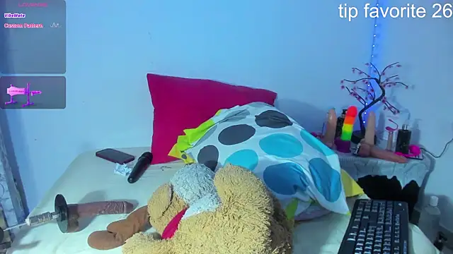 Snapshot of _Georgia_ chatting on November 20, 2025, 3:51 am Georgia online show from November 20, 2025, 3:51 am