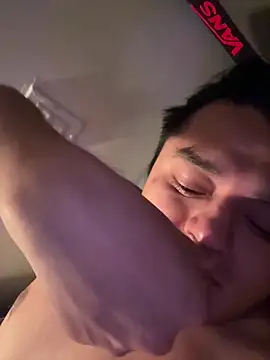 Snapshot of 4emchp23 chatting on October 27, 2025, 8:48 am 4emchp23 online show from October 27, 2025, 8:48 am