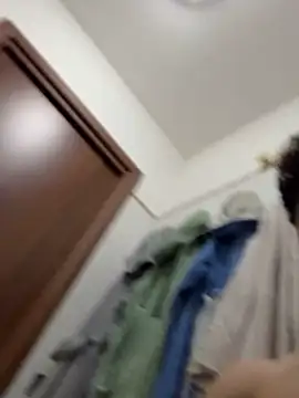 Snapshot of giovanni5281 chatting on February 1, 2026, 5:44 pm giovanni5281 online show from February 1, 2026, 5:44 pm