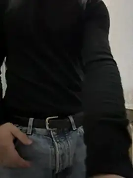 Snapshot of giovanni5281 chatting on February 12, 2026, 3:56 pm giovanni5281 online show from February 12, 2026, 3:56 pm