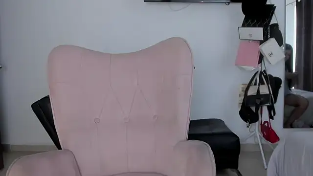 selene king2 online show from March 10, 2026, 2:32 pm