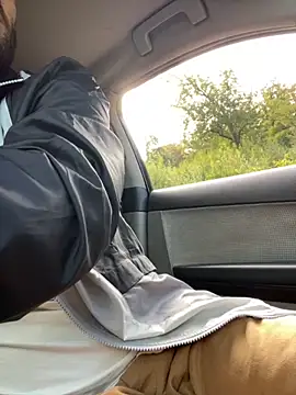 ElChapoGuzman95 online show from September 15, 2025, 7:42 am