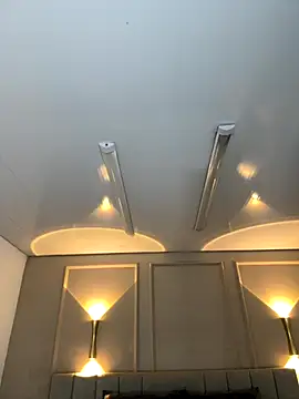 Snapshot of Miss_blue69 chatting on October 29, 2025, 1:37 am Miss blue69 online show from October 29, 2025, 1:37 am