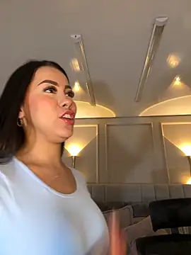 Snapshot of Miss_blue69 chatting on November 9, 2025, 1:42 am Miss blue69 online show from November 9, 2025, 1:42 am