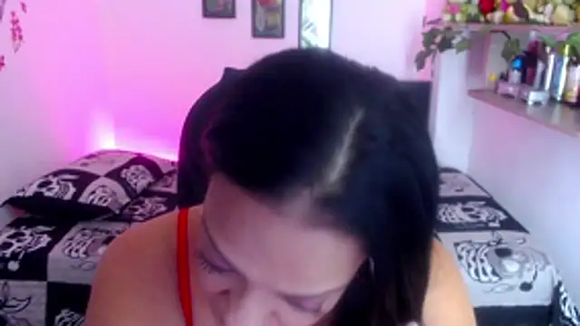 menfismuller2 online show from October 28, 2025, 2:05 pm