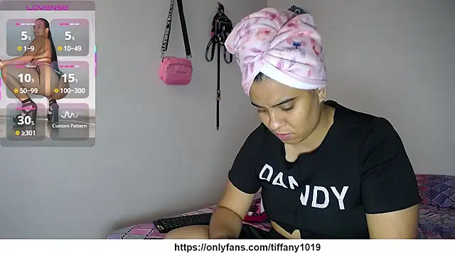 Snapshot of tiffany__pink chatting on February 26, 2026, 8:20 pm tiffany pink online show from February 26, 2026, 8:20 pm