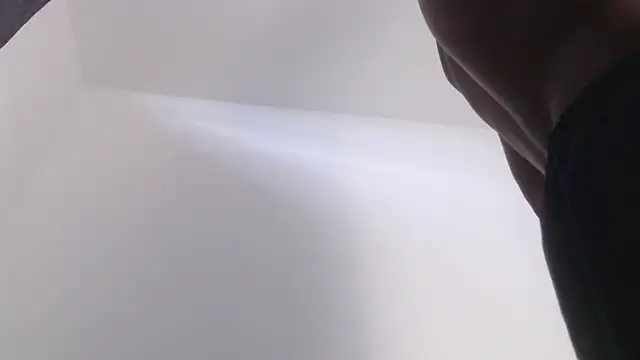 drake brwon 23 online show from November 25, 2025, 12:49 pm