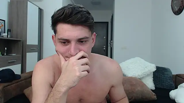 AndyFame online show from March 12, 2025, 4:41 am