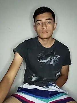 Snapshot of Thick_Cock chatting on November 27, 2025, 3:29 am Thick Cock online show from November 27, 2025, 3:29 am