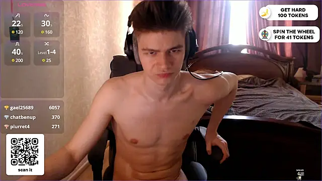 Snapshot of dantebigboi300 chatting on February 21, 2025, 2:28 am dantebigboi300 online show from February 21, 2025, 2:28 am