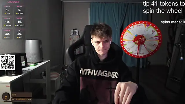 Snapshot of dantebigboi300 chatting on October 11, 2025, 12:50 pm dantebigboi300 online show from October 11, 2025, 12:50 pm