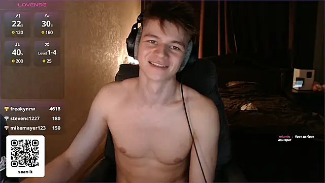 Snapshot of dantebigboi300 chatting on February 15, 2025, 11:36 pm dantebigboi300 online show from February 15, 2025, 11:36 pm