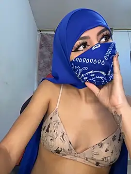 Snapshot of _alabina_ chatting on December 20, 2025, 3:26 pm alabina online show from December 20, 2025, 3:26 pm