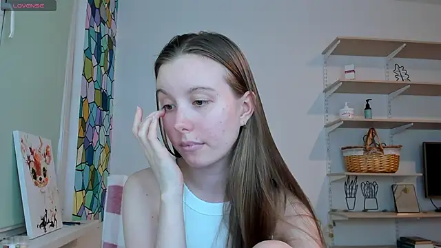 Peggy Beauty online show from October 28, 2025, 9:47 pm