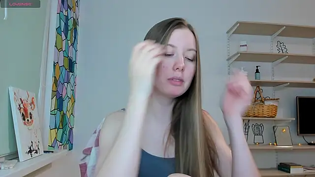 Peggy Beauty online show from December 5, 2025, 2:04 pm