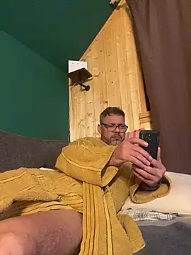 Mikemike19m online show from January 30, 2025, 8:10 pm