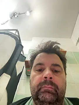 h4cAlex online show from October 1, 2025, 7:18 pm