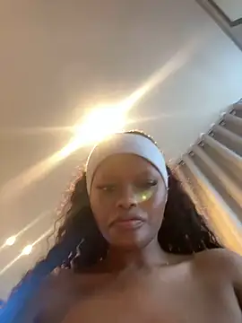 Snapshot of Neelo-Smith chatting on January 25, 2025, 5:18 am Neelo-Smith online show from January 25, 2025, 5:18 am