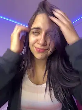 Snapshot of Alicia_Ruiz chatting on February 24, 2026, 6:42 pm Alicia Ruiz online show from February 24, 2026, 6:42 pm