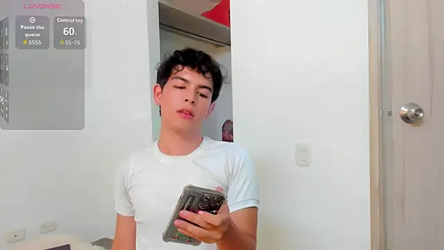 Blum icee online show from December 17, 2025, 9:09 pm