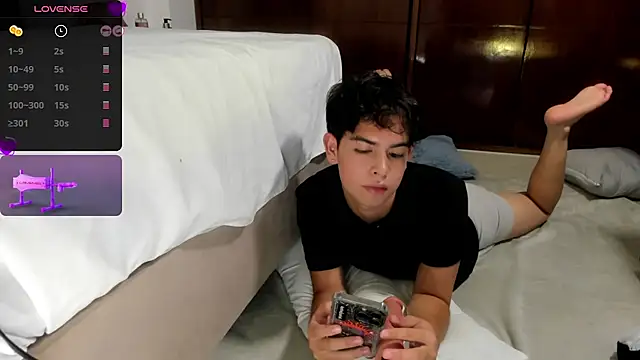 Blum icee online show from December 2, 2025, 7:54 am