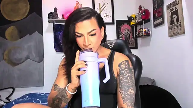 dariell smokesexx online show from February 22, 2026, 3:35 pm