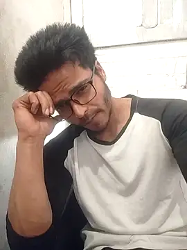 rounakhunk online show from March 26, 2026, 6:33 am