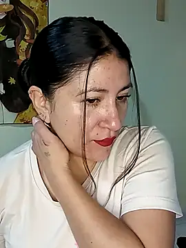 Snapshot of nammy__dirtyhott chatting on November 27, 2025, 1:11 pm nammy dirtyhott online show from November 27, 2025, 1:11 pm