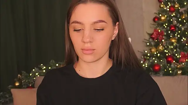 Snapshot of MaryHillty chatting on December 15, 2024, 5:31 pm MaryHillty online show from December 15, 2024, 5:31 pm