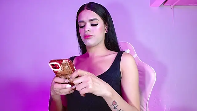 Snapshot of _girl_fernanda_ chatting on March 8, 2025, 2:34 am girl fernanda online show from March 8, 2025, 2:34 am