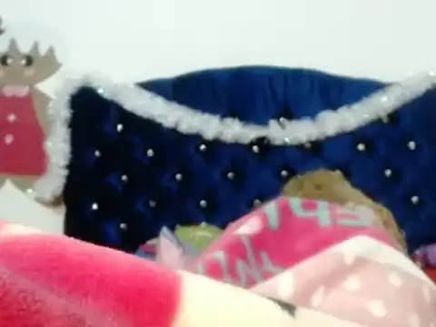 69liamilk69 online show from March 11, 2025, 9:02 am