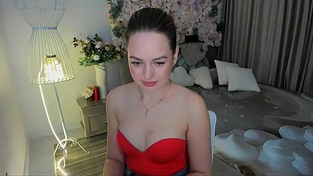 Snapshot of MiracleCurly chatting on November 17, 2025, 7:29 pm MiracleCurly online show from November 17, 2025, 7:29 pm