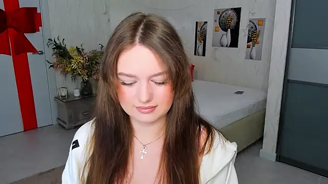 Snapshot of MiracleCurly chatting on March 17, 2025, 4:11 pm MiracleCurly online show from March 17, 2025, 4:11 pm